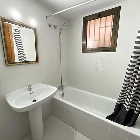 Apartamentos Bernat 3000 Апартаменты *