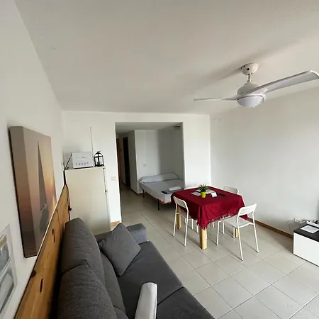 Apartamentos Bernat 3000 *