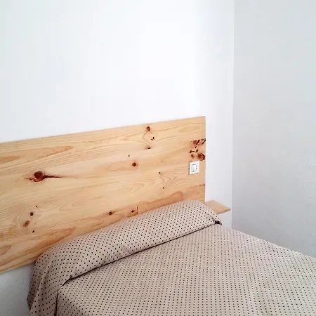 Apartamentos Bernat 3000