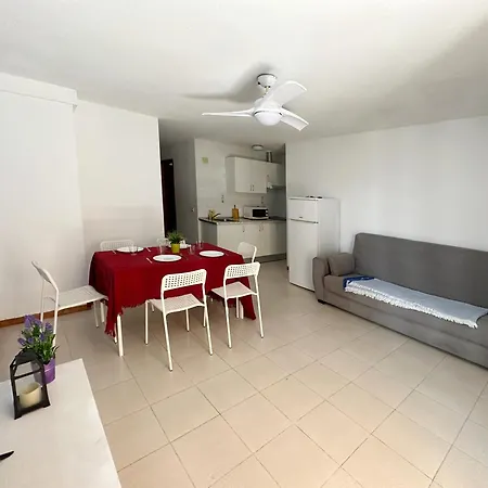 Apartamentos Bernat 3000