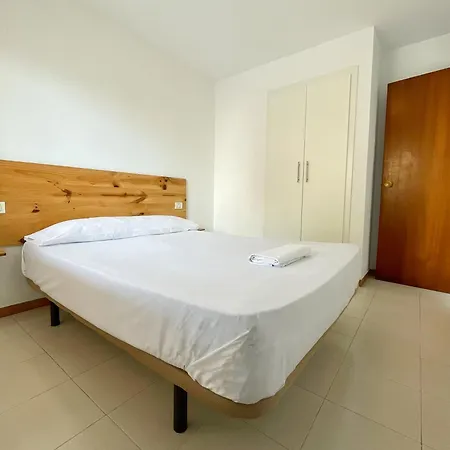 Apartamentos Bernat 3000 Апартаменты